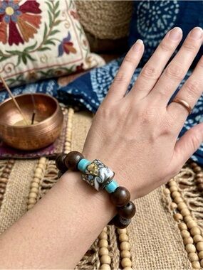 Bohemian wooden & Turquoise Bracelet